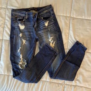 Express Mid-Rise Distressed Jegging